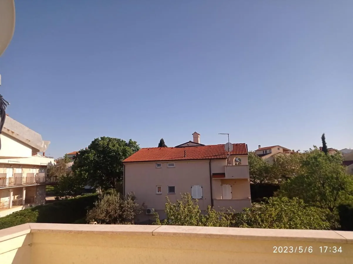 Sunny Apartment By The Sea Pula 0*,  Kroatien